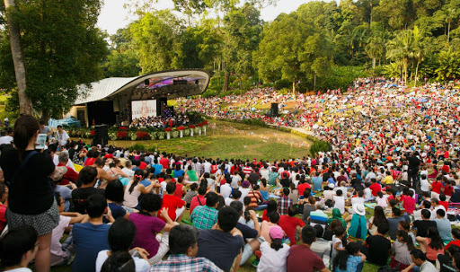 opera in the park