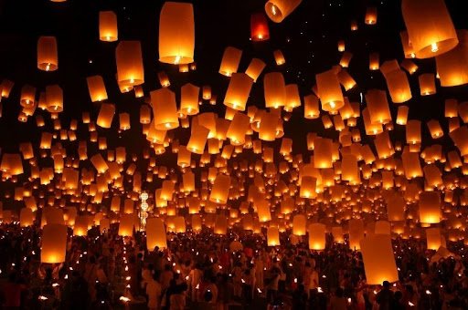 Loy Krathong Lantern Festival in Bangkok 2022