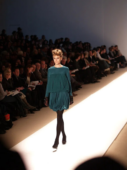 Things to know about new york fashion week 