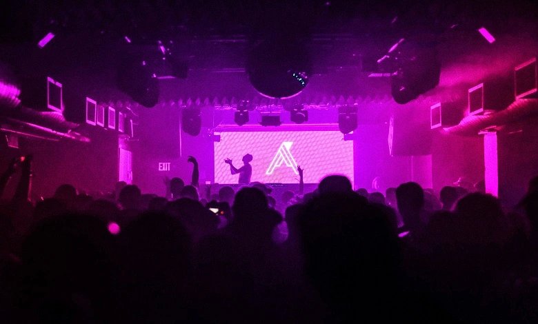 aviary night club