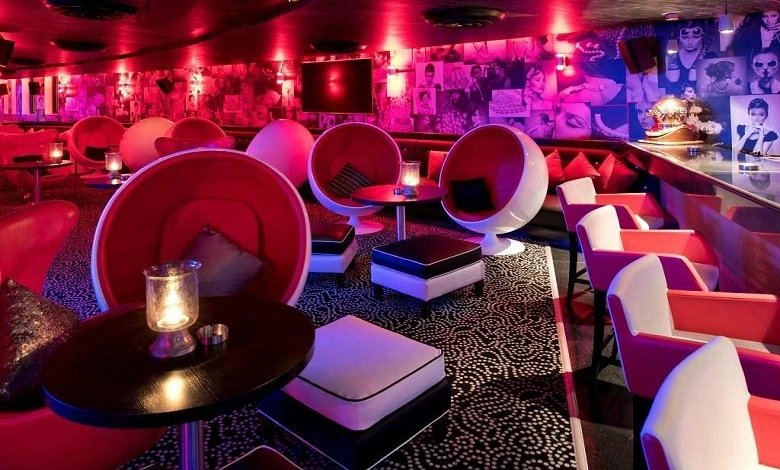 Pearl Lounge
