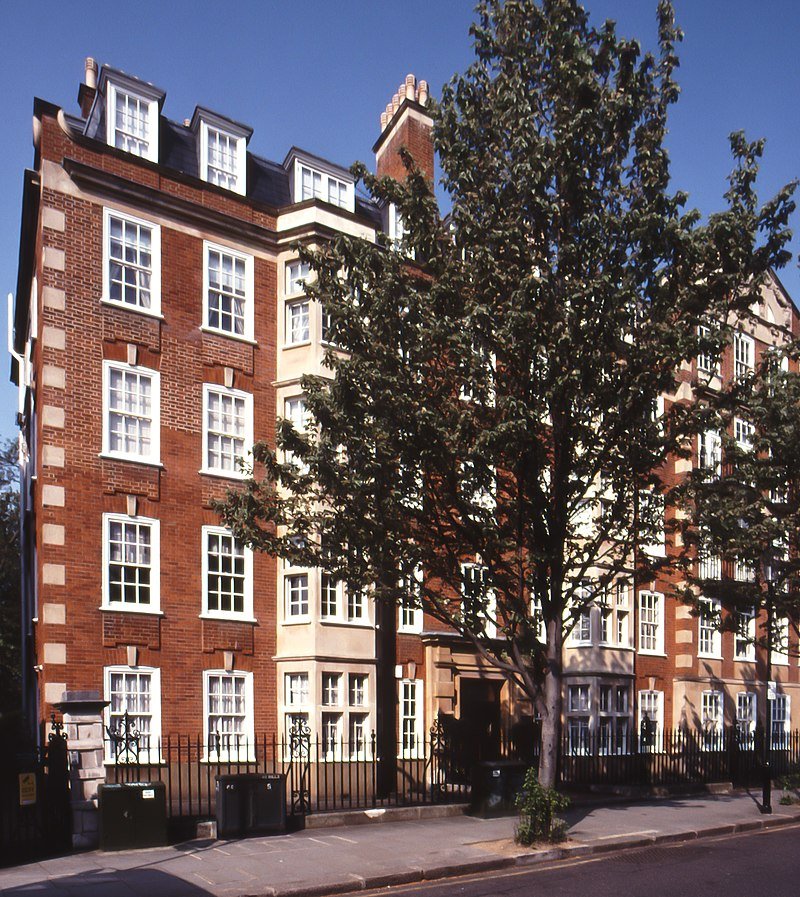 60 Colehearne Court