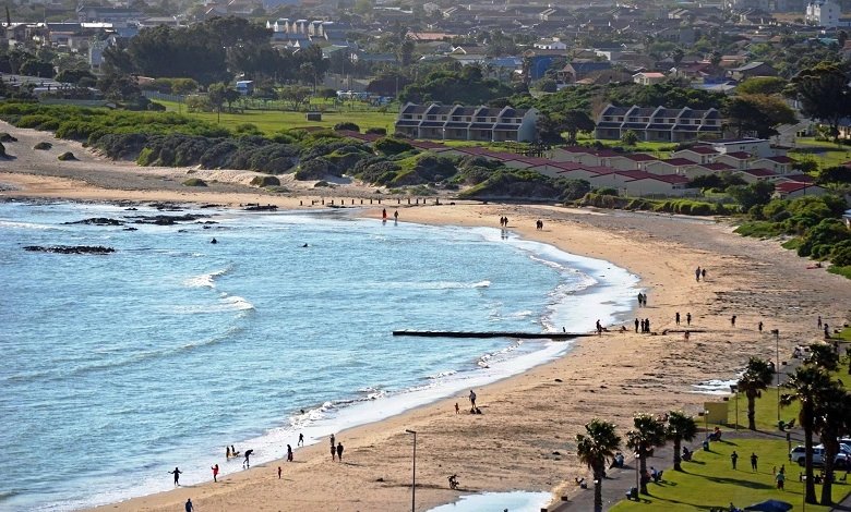 Gordon's Bay Main Beach