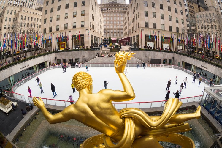  Ice Skating at Rockefeller Center