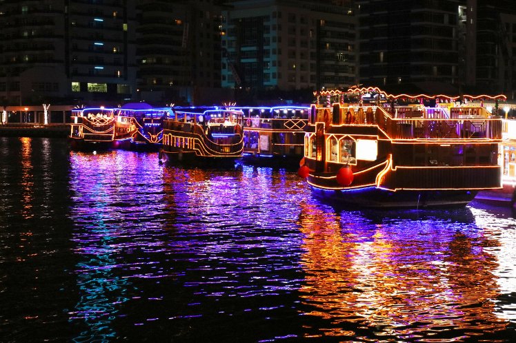 Dhow cruise on Dubai creek