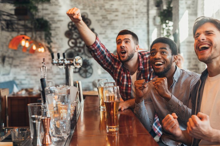 Sports in Bar Boston