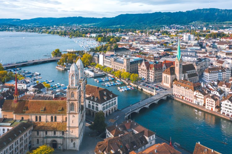 Top Areas and Neighborhoods in Zurich
