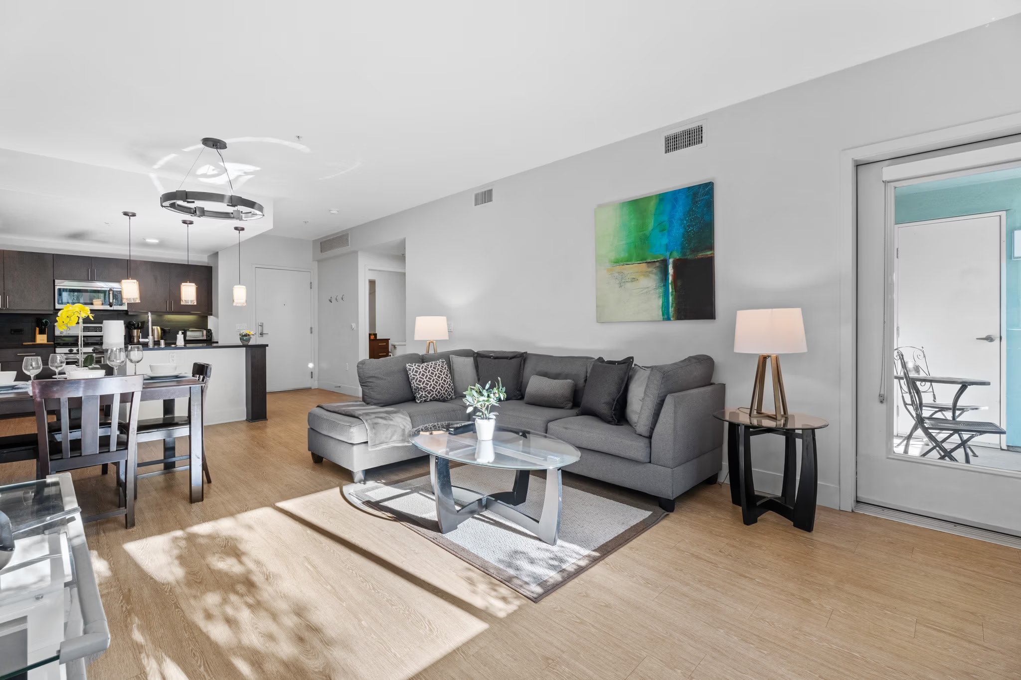 Los Angeles Serviced Apartement