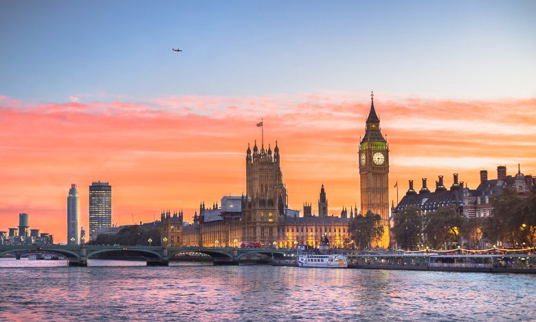 where to stay in london for business travellers