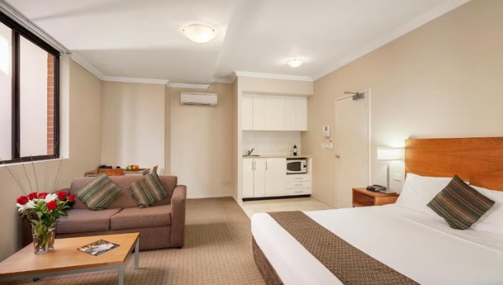 stays near sydney cbd stay