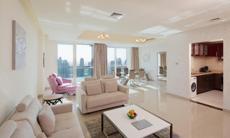 where to stay in dubai marina