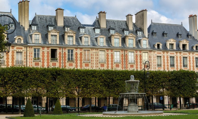 best area to stay in paris with family