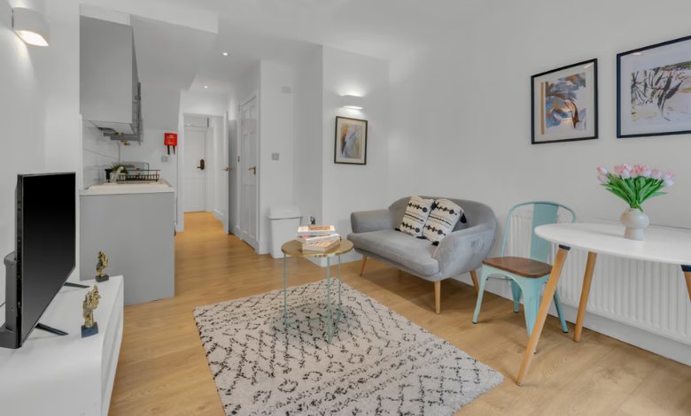 where to stay in london moving from singapore