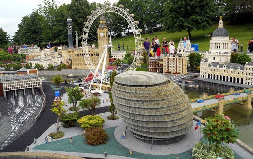 Legoland Windsor Village Model