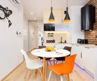 Movie Jacuzzi Apartment at the Main Station