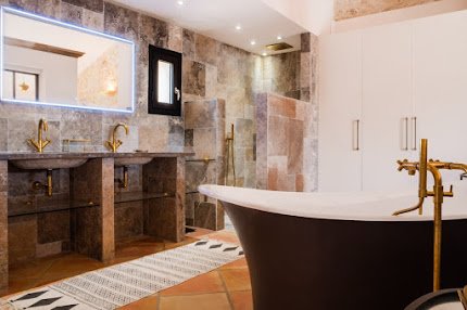 An Enchanting Villa in Provence