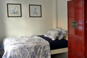Wing Lok Street Accommodation, Sheung Wan
