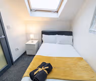 Cosy bed at 100 Dale road studio