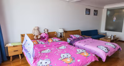 Xianggang Rd Serviced Apartments