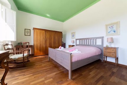 180M2 OVERLOOKING THE ARNO- PRIVATE TERRACE