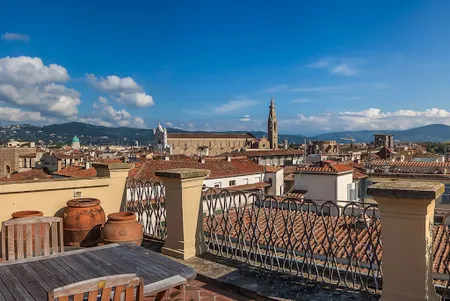 FLORENTINE TOP MANSION WITH STUNNING VIEWS