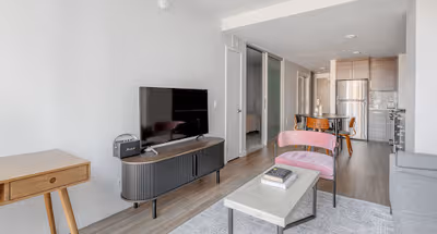 Van Ness Ave Apartment