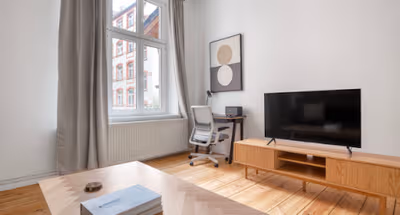 Stargarder Straße Service Apartment
