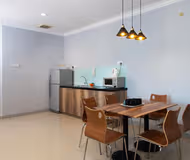 Jalan Pantai Molek Apartments