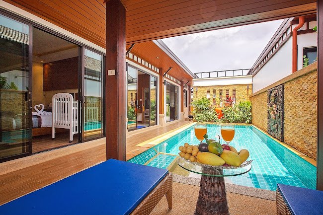 Family Villa Apartment in Rawai Beach