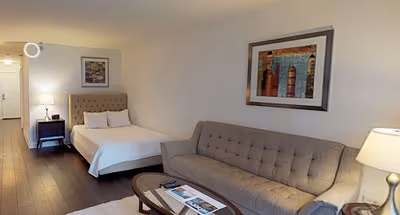 West Randolph Street Apartment