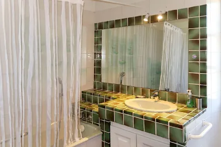 A Warm Family Home With Views of the Luberon