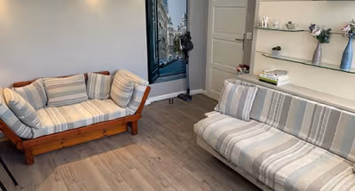 RUE LECOURBE SERVICED APARTMENT