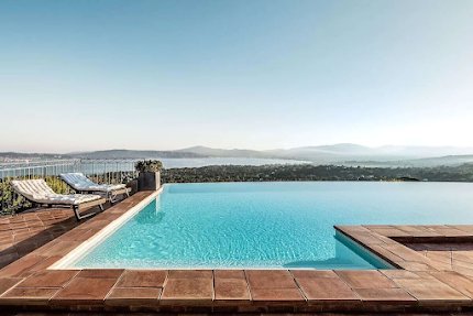 STUNNING VILLA IN GRIMAUD PANORAMIC SEAVIEWS