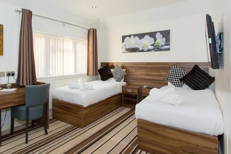 Langley Guest House