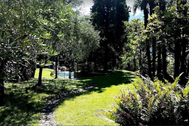 Solution FOR A Luxury Stay-13000 M2 Exotic Italian Lake Front Home IN Mennagio