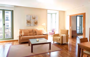 Ronda de la Universitat Serviced Apartment