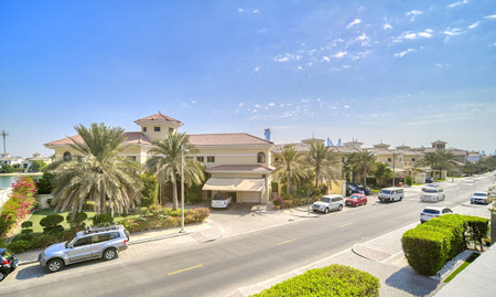 Signature 6BR Villa  in Frond F, Palm Jumeirah