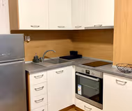 100 ulitsa Serviced Apartment