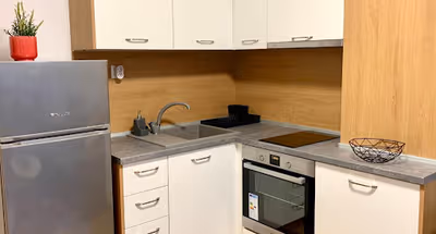 100 ulitsa Serviced Apartment