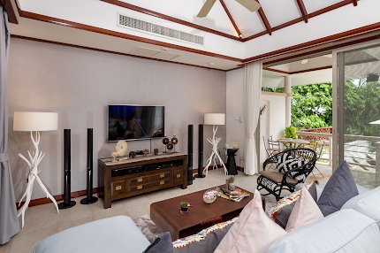 Handsome Villa Near Kata Beach