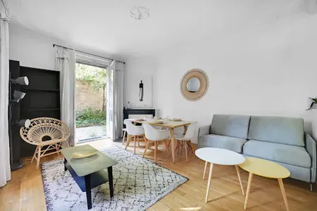 A MODERN HAVEN 03BEDROOM APARTMENT IN MIRABEAU