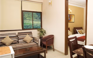 Serviced Apartments in DLF Phase 4