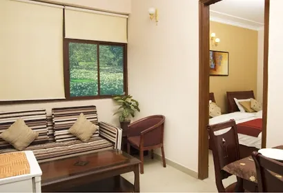 Serviced Apartments in DLF Phase 4