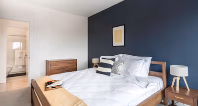 Pine Street Apartment