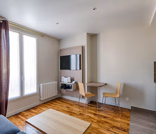 Boulevard Serviced Apartment