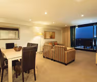 Oaks Adelaide Horizons Suites