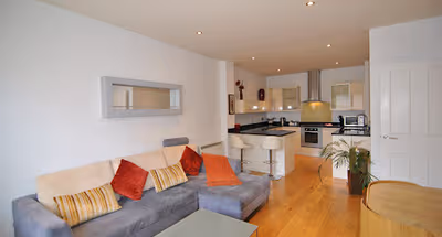 The Courtyard Apartments, Windsor