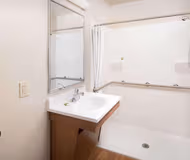 Richmond West Apartment