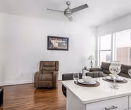McKinney Ave Serviced Apartment