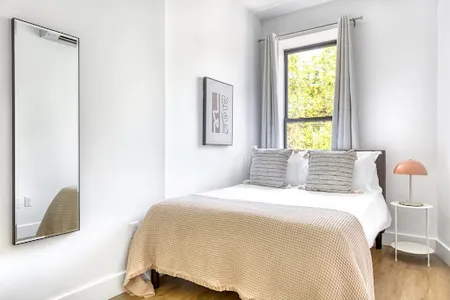 Degraw Street Apartment